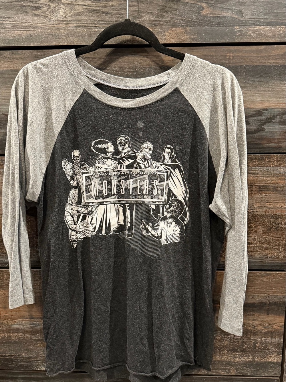 Universal Monsters Black & Gray Raglan Long Sleeve Tee - Universal Studios